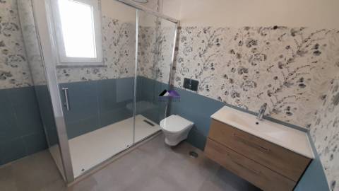 Moradia T5+1 em Construção