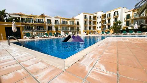 Apartamento T2 em Condomínio Privado