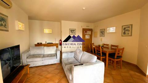 Apartamento T2 em Condomínio Privado