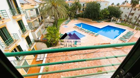 Apartamento T2 em Condomínio Privado