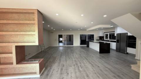 Moradia de Luxo a Estrear!