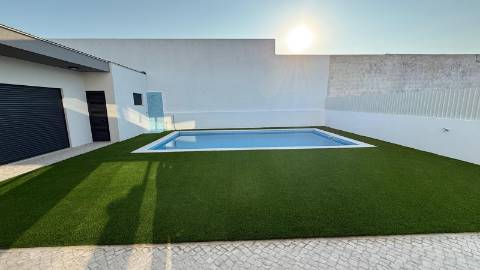 Moradia de Luxo a Estrear!