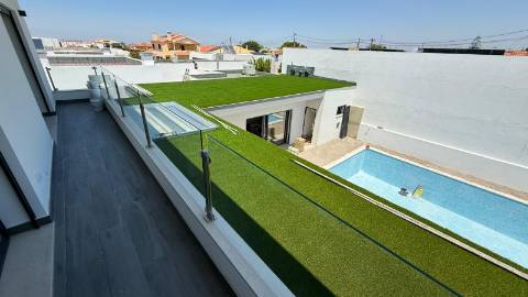 Moradia de Luxo a Estrear!