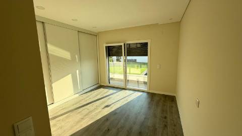 Moradia de Luxo a Estrear!