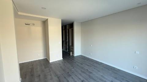 Moradia de Luxo a Estrear!