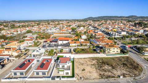 Moradia de Luxo a Estrear!