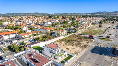 Moradia de Luxo a Estrear!