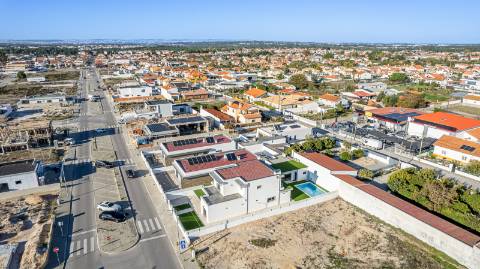 Moradia de Luxo a Estrear!