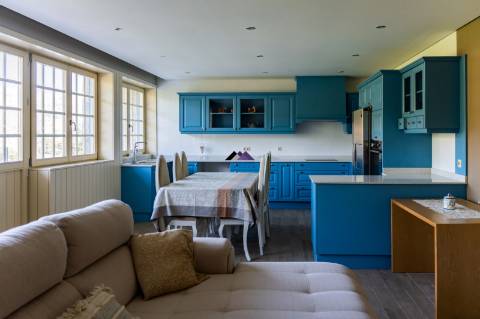 Moradia V2 com 2 Suites e Estacionamento