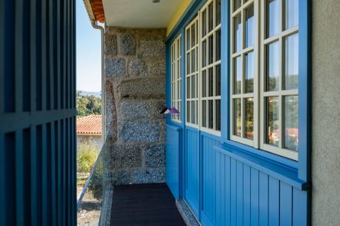 Moradia V2 com 2 Suites e Estacionamento