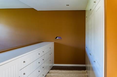 Moradia V2 com 2 Suites e Estacionamento