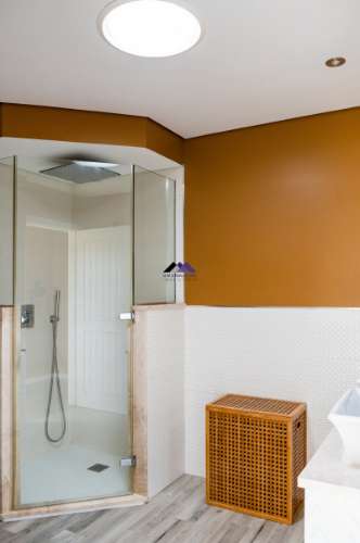 Moradia V2 com 2 Suites e Estacionamento