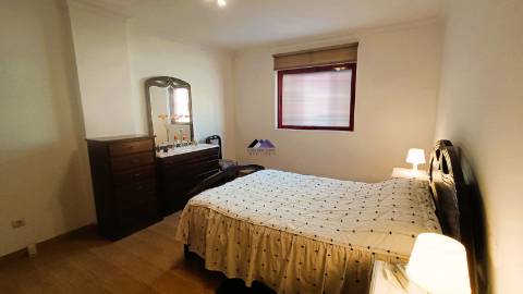 Apartamento T2 c/ Arrecadação