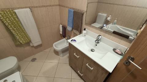 Apartamento T2 c/ Arrecadação