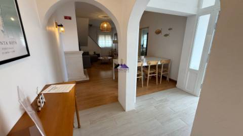 Moradia V3+1 a 600m da Praia