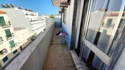 Apartamento T4 Mobilado e Equipado