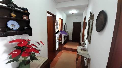 Apartamento T4 Mobilado e Equipado