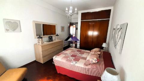 Apartamento T4 Mobilado e Equipado