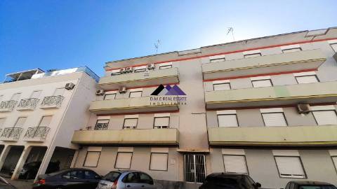 Apartamento T4 Mobilado e Equipado