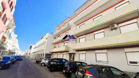 Apartamento T4 Mobilado e Equipado