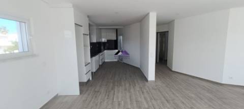 Apartamento T2+1 em construção na Urb. Casas da Alcaria - Altura