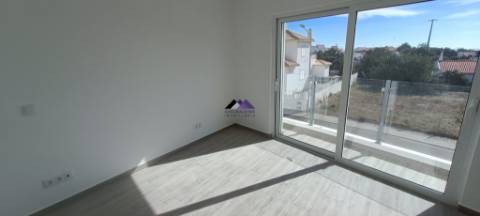 Apartamento T2+1 em construção na Urb. Casas da Alcaria - Altura