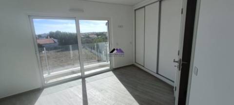 Apartamento T2+1 em construção na Urb. Casas da Alcaria - Altura