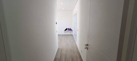 Moradia de Luxo T4 Nova a estrear em Altura