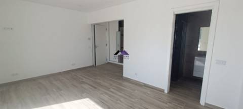 Moradia de Luxo T4 Nova a estrear em Altura