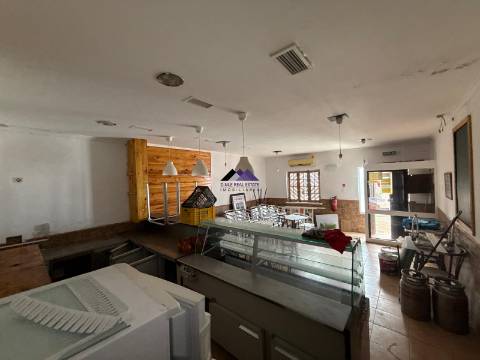 Espaço Comercial no Centro de Castro Marim