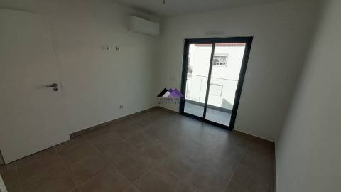 Apartamento T1+1 Novo a 200m da Praia de Monte Gordo