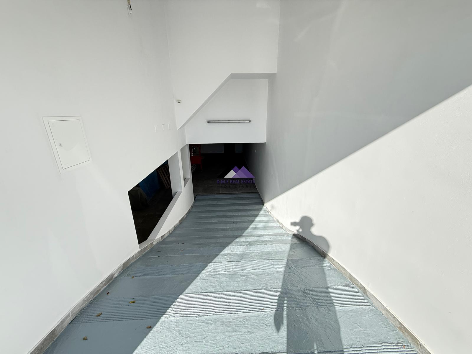 Moradia V3 com Garagem e Piscina a Estrear