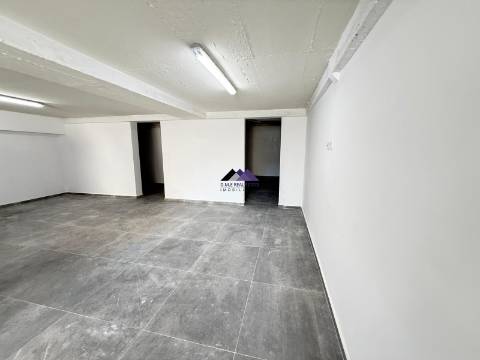 Moradia V3 com Garagem e Piscina a Estrear