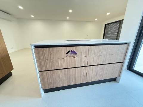 Moradia V3 com Garagem e Piscina a Estrear