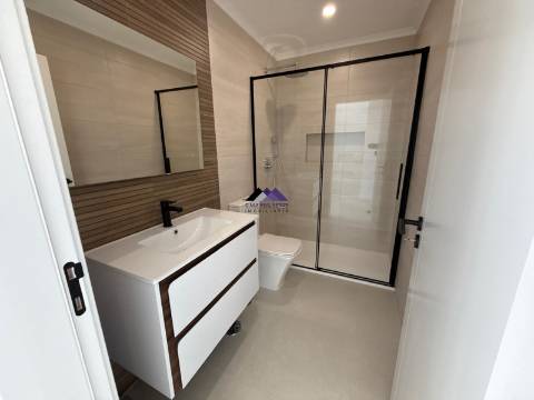 Moradia V3 com Garagem e Piscina a Estrear