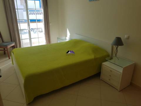 Moradia T3+1 com Estacionamento, Logradouro e Sótão