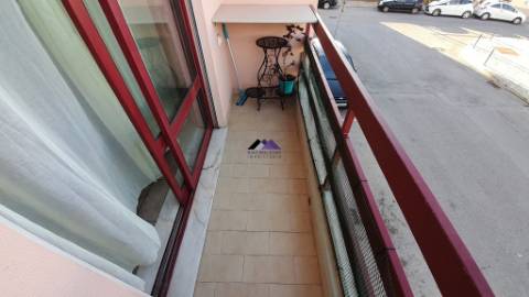 Apartamento T1 na Urbanização das Amendoeiras