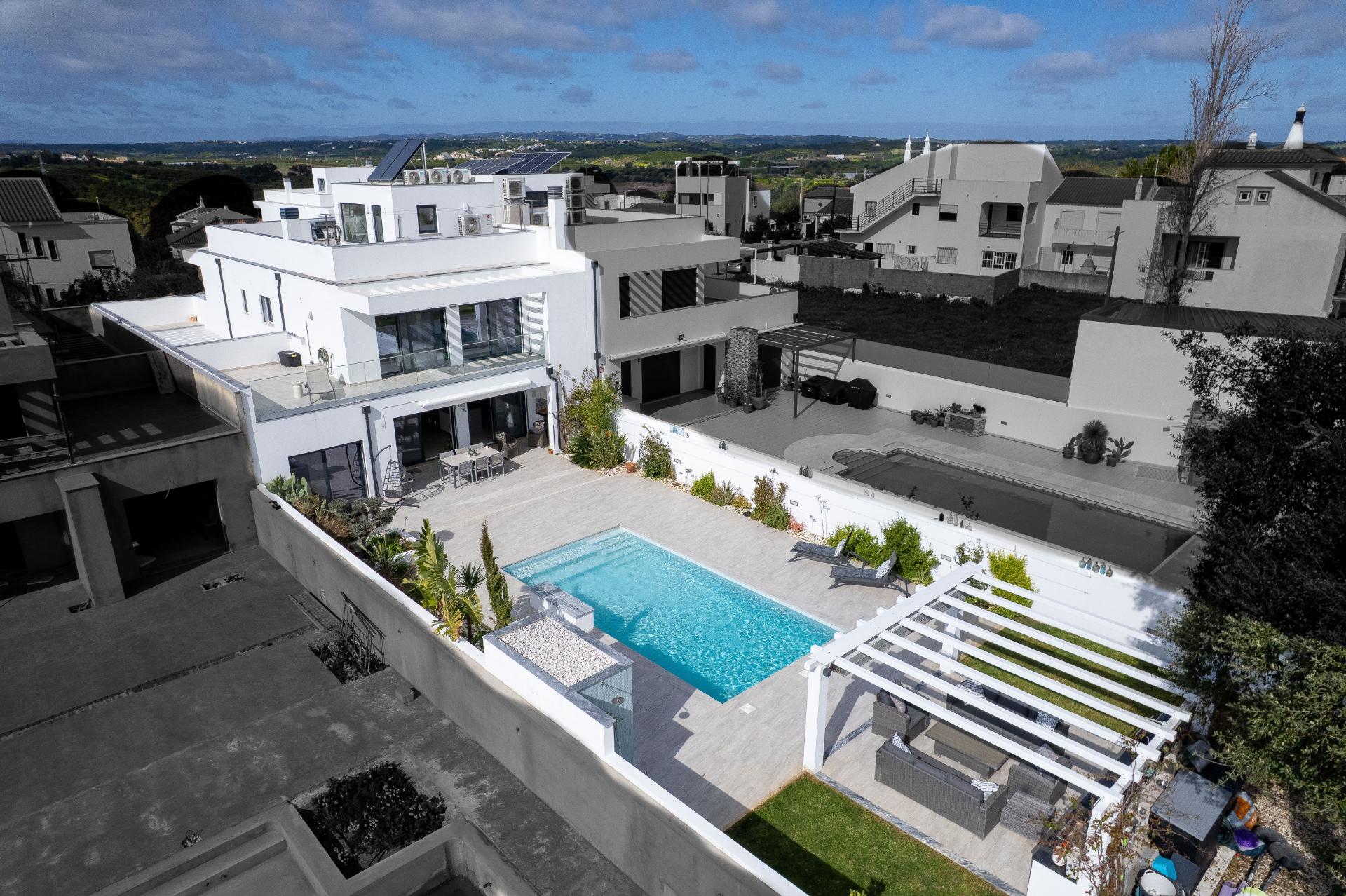 Moradia de Luxo T2+2 | Turquesa Residence