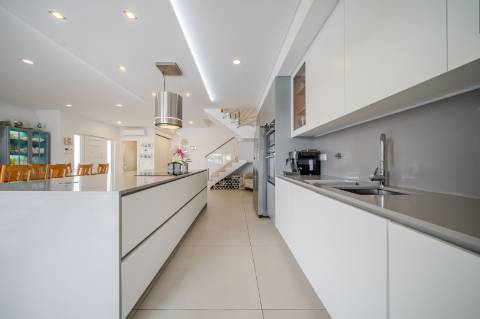 Moradia de Luxo T2+2 | Turquesa Residence