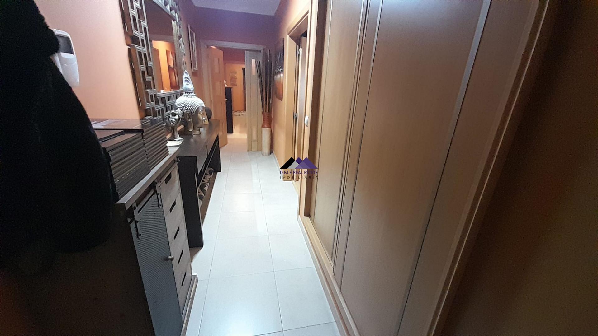 Apartamento T3 na Urbanização Rias Parque