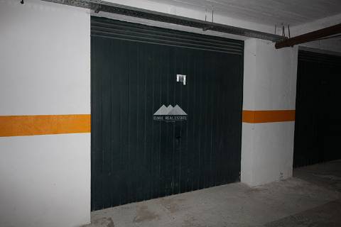 Garagem no Loteamento Guadiana Foz