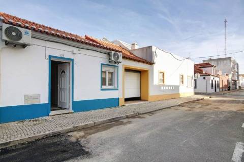 Casa Térrea Remodelada T1