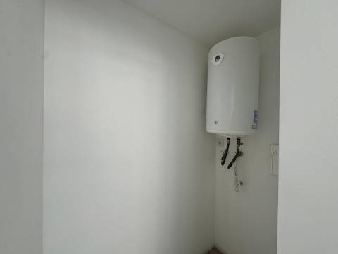 Apartamento T2 Remodelado na Cruz de Pau