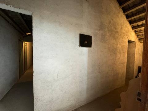 Apartamento T2 Remodelado na Cruz de Pau