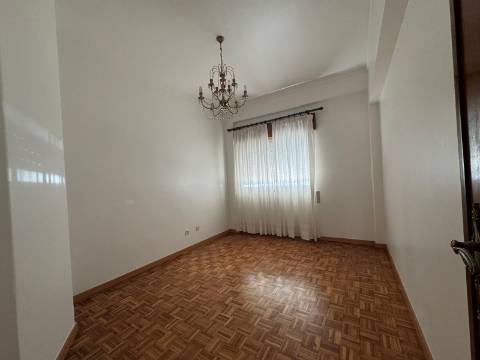 Apartamento T3 Cruz de Pau