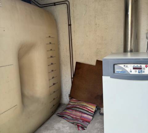 Moradia T3 Isolada de gaveto Fernão Ferro