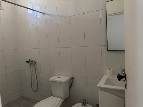 Moradia T2 Isolada- Fernão Ferro