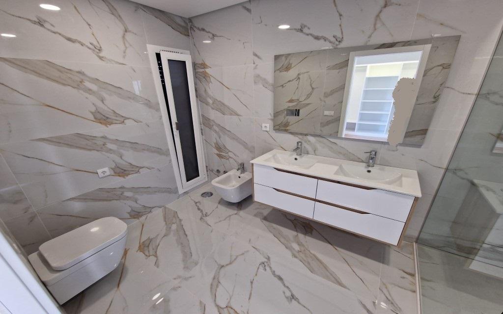 Moradia Geminada NoVaT4 c/Piscina e garagem - Foros de Amora