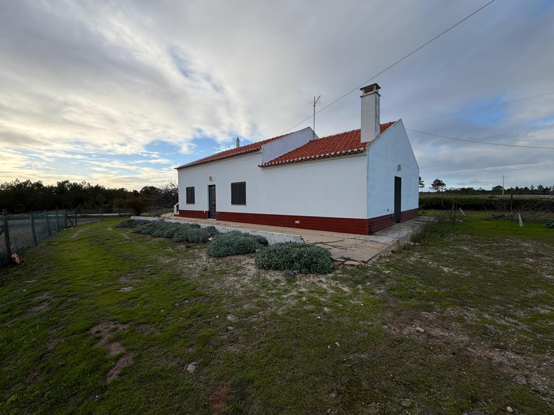 Herdade c/ habitação T4 - Aljezur