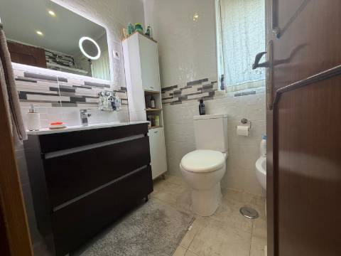 Moradia T4 Geminada na Cruz de Pau